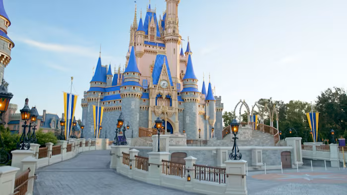 WDW_50thEvergreen_MagicKingdom_LandingPage_V2-1-16x9